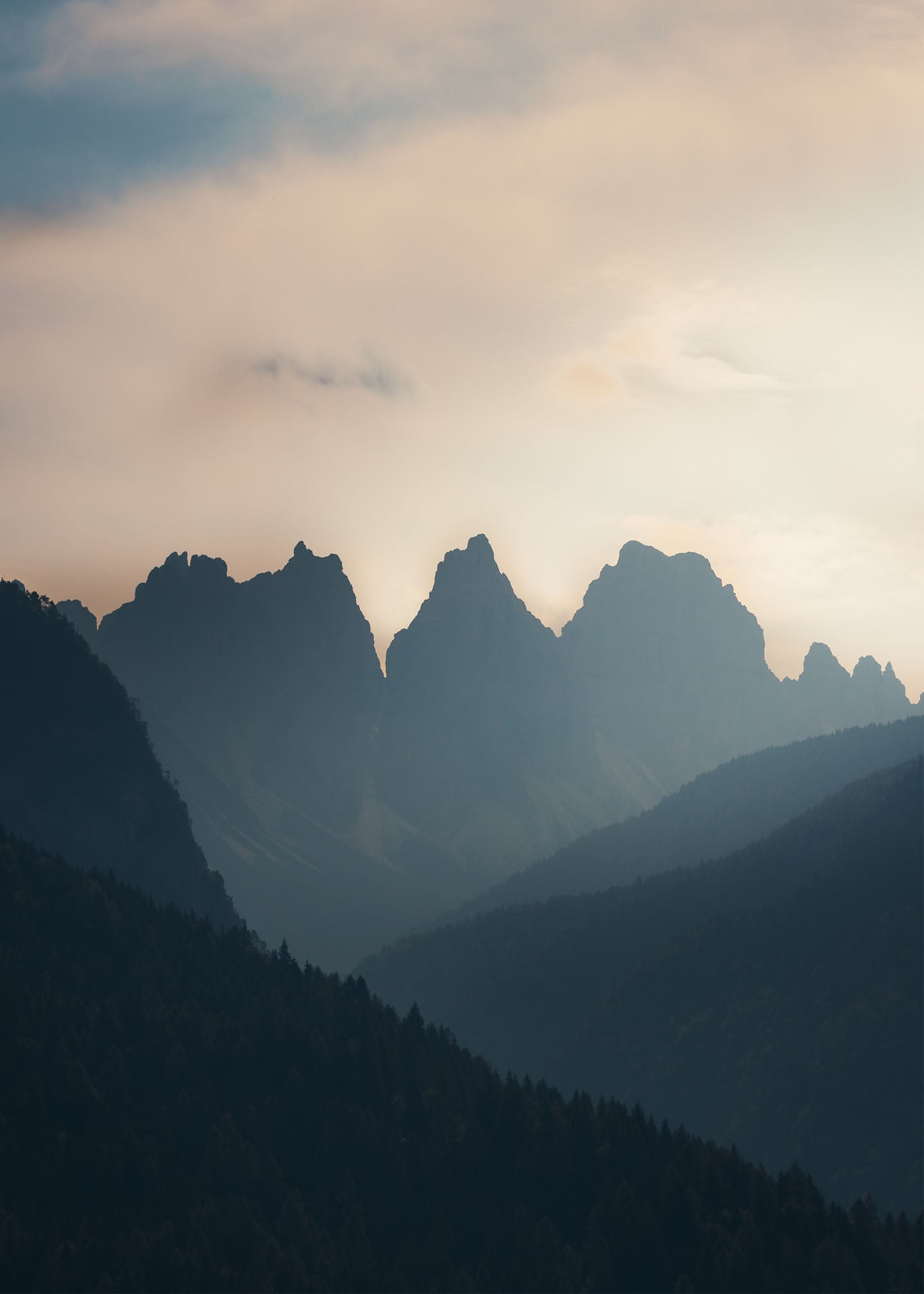Eternal Peaks - Dolomites